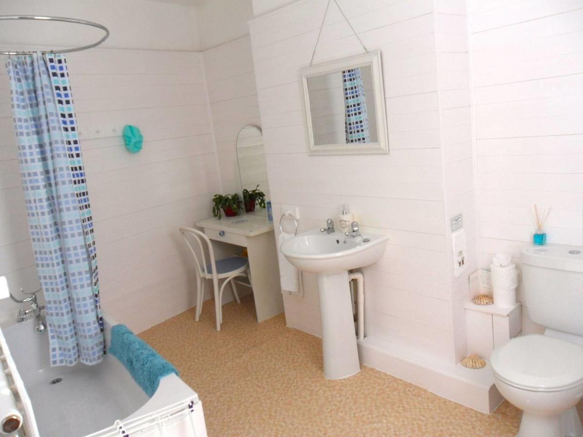 Seaview Cottage ไรย์ ภายนอก รูปภาพ