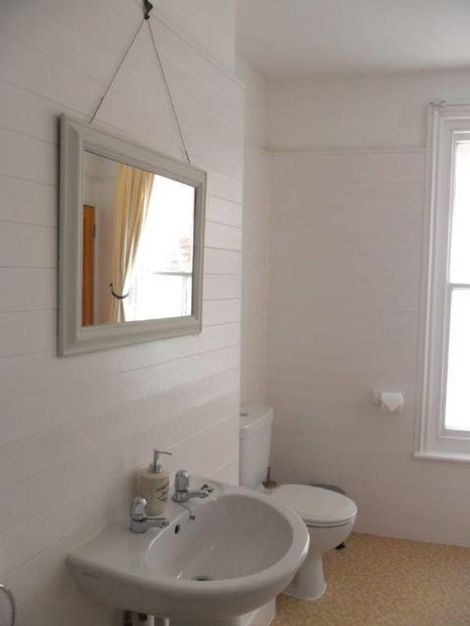 Seaview Cottage ไรย์ ภายนอก รูปภาพ